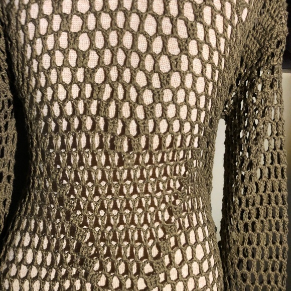 UMGEE Crochet Top - Picture 2 of 8